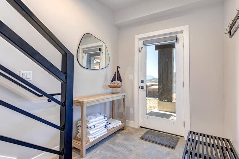 On Top of the Mountains - Image 31