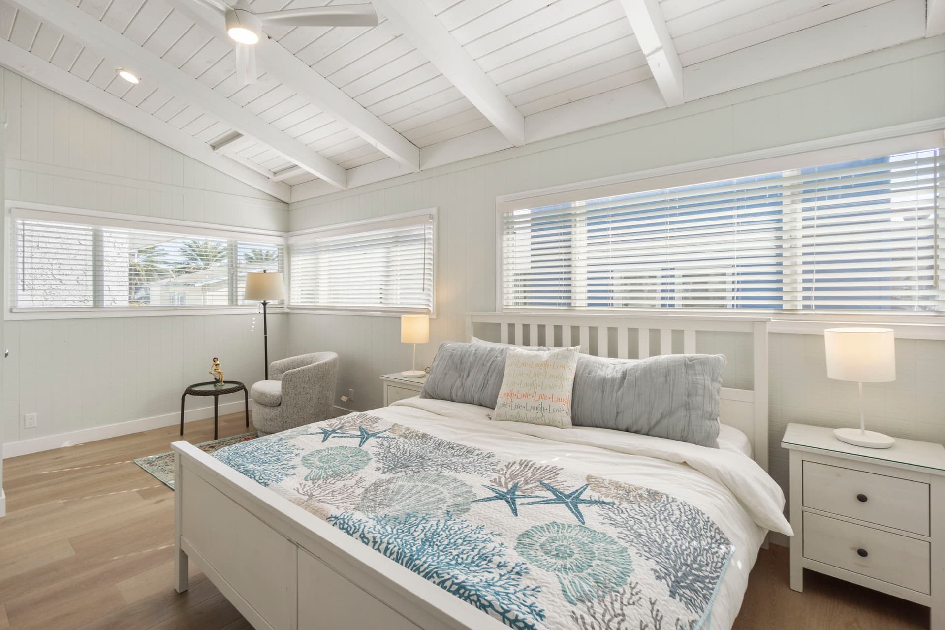 Surfside Oasis - Image 28