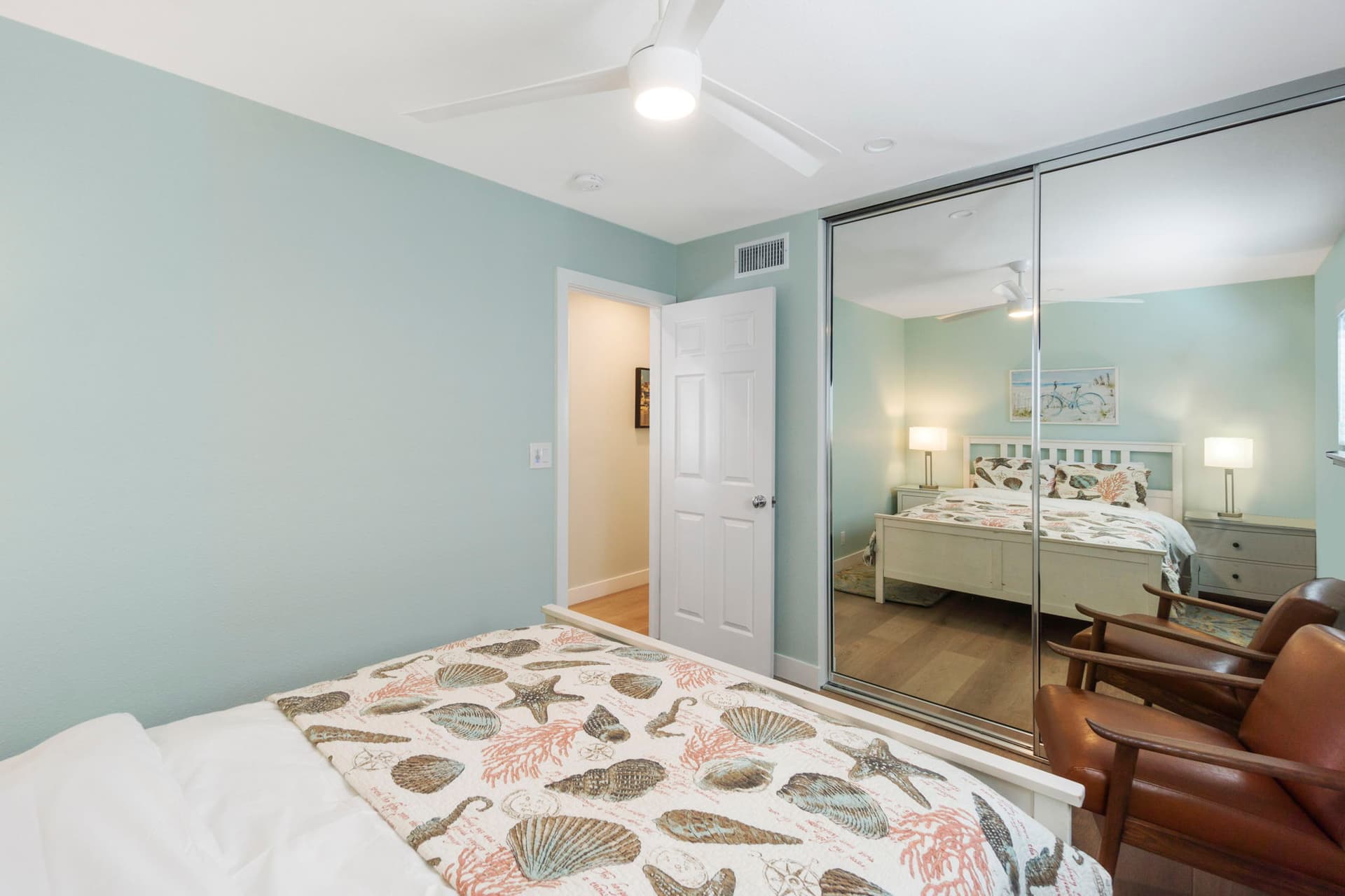 Surfside Oasis - Image 37