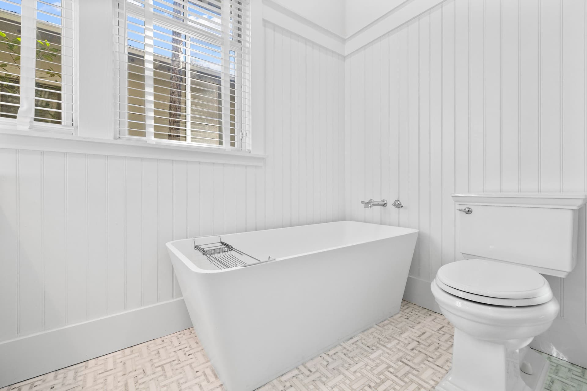 Bluegrass Breeze - Image 25