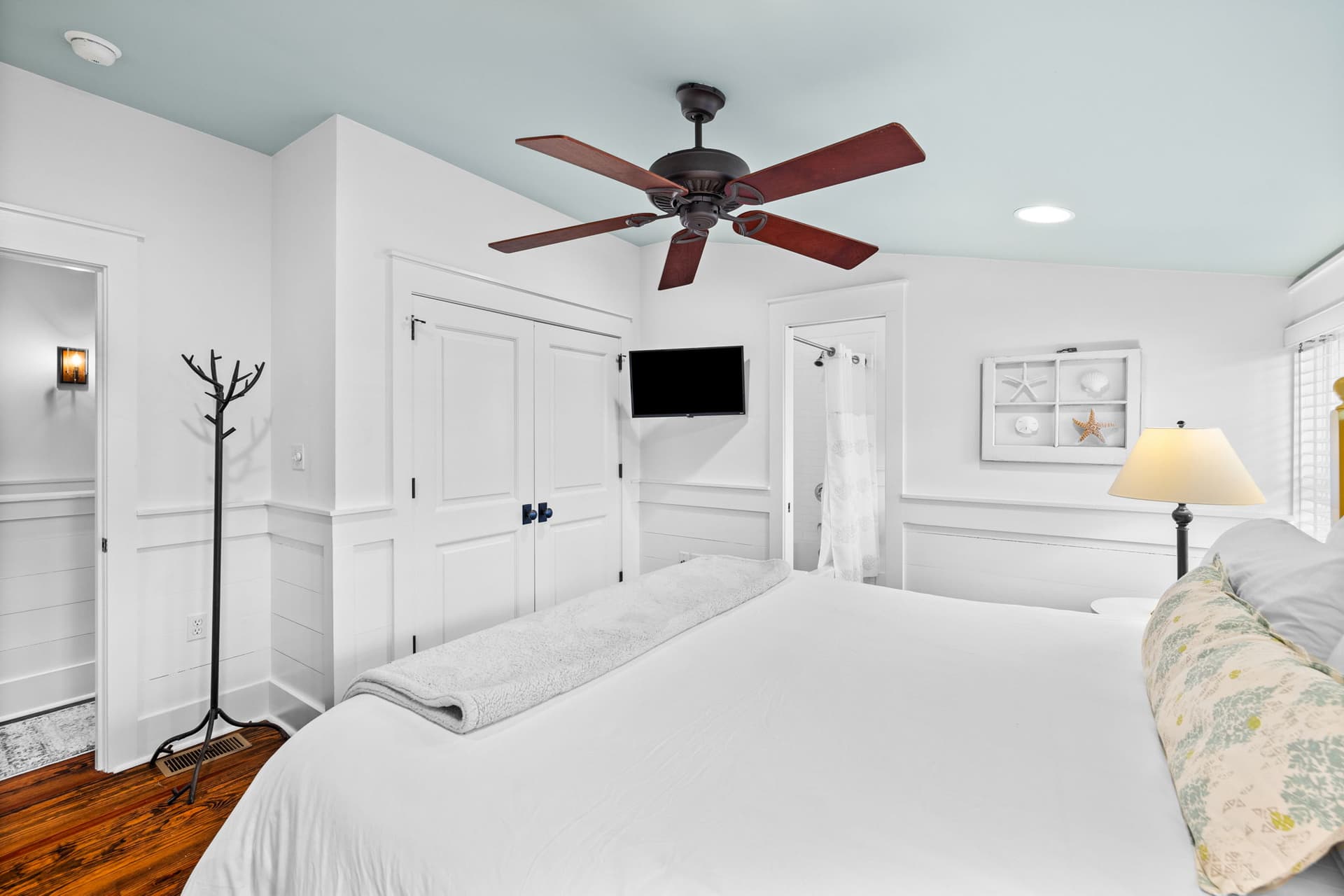 Bluegrass Breeze - Image 17