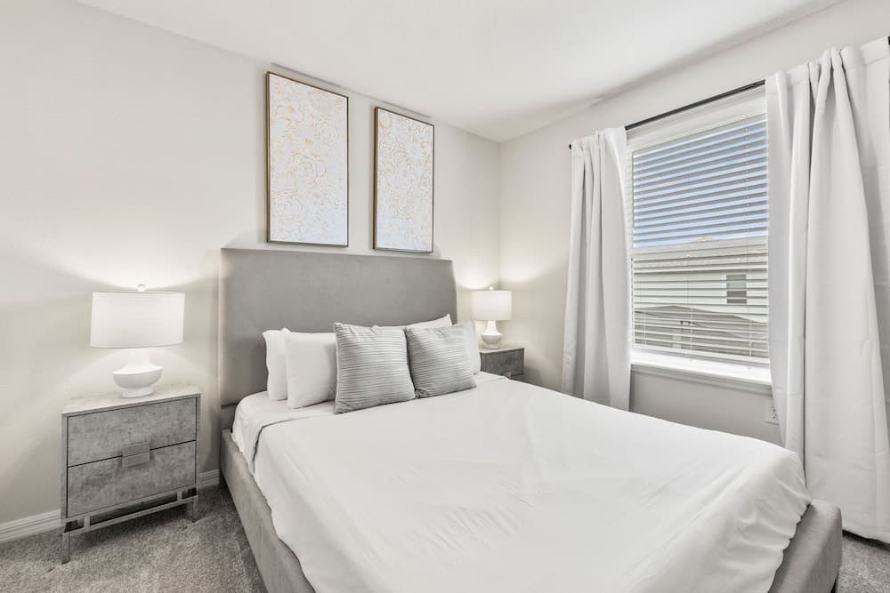 Blue Island #1264 - Image 26