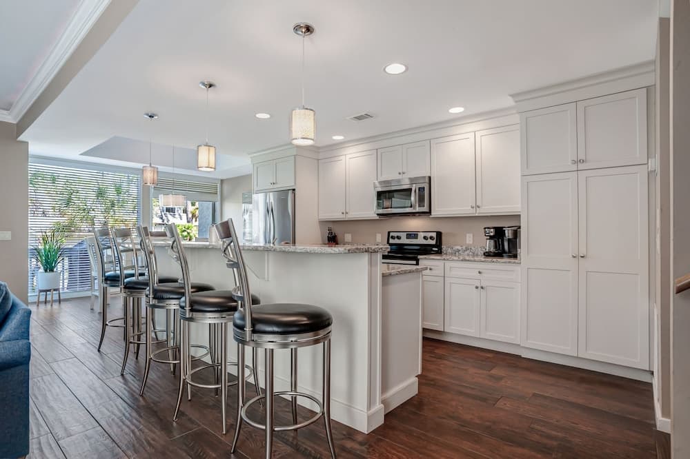 Harbour Town Club Villa #1266 - Image 5