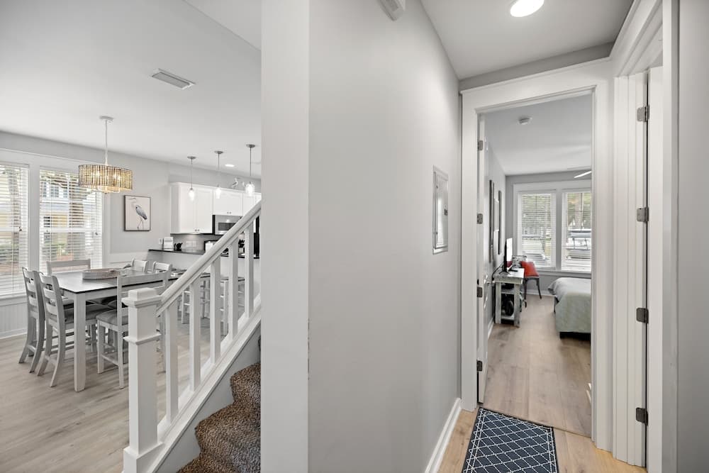 Laurel Grove #1298 - Image 31