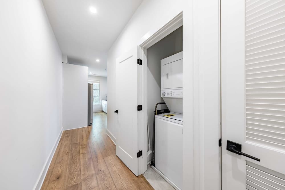 Kinfolk Quarters - Image 34