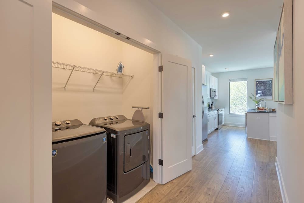 Kinfolk Quarters - Image 43