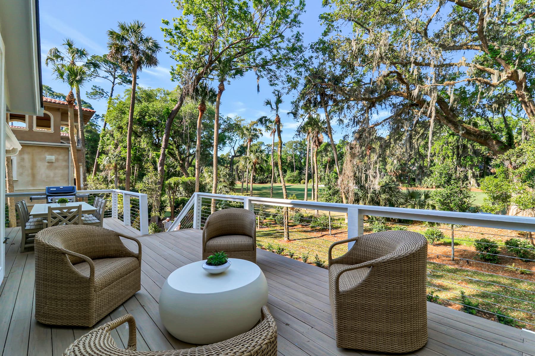 Sea Lane Retreat - Image 3