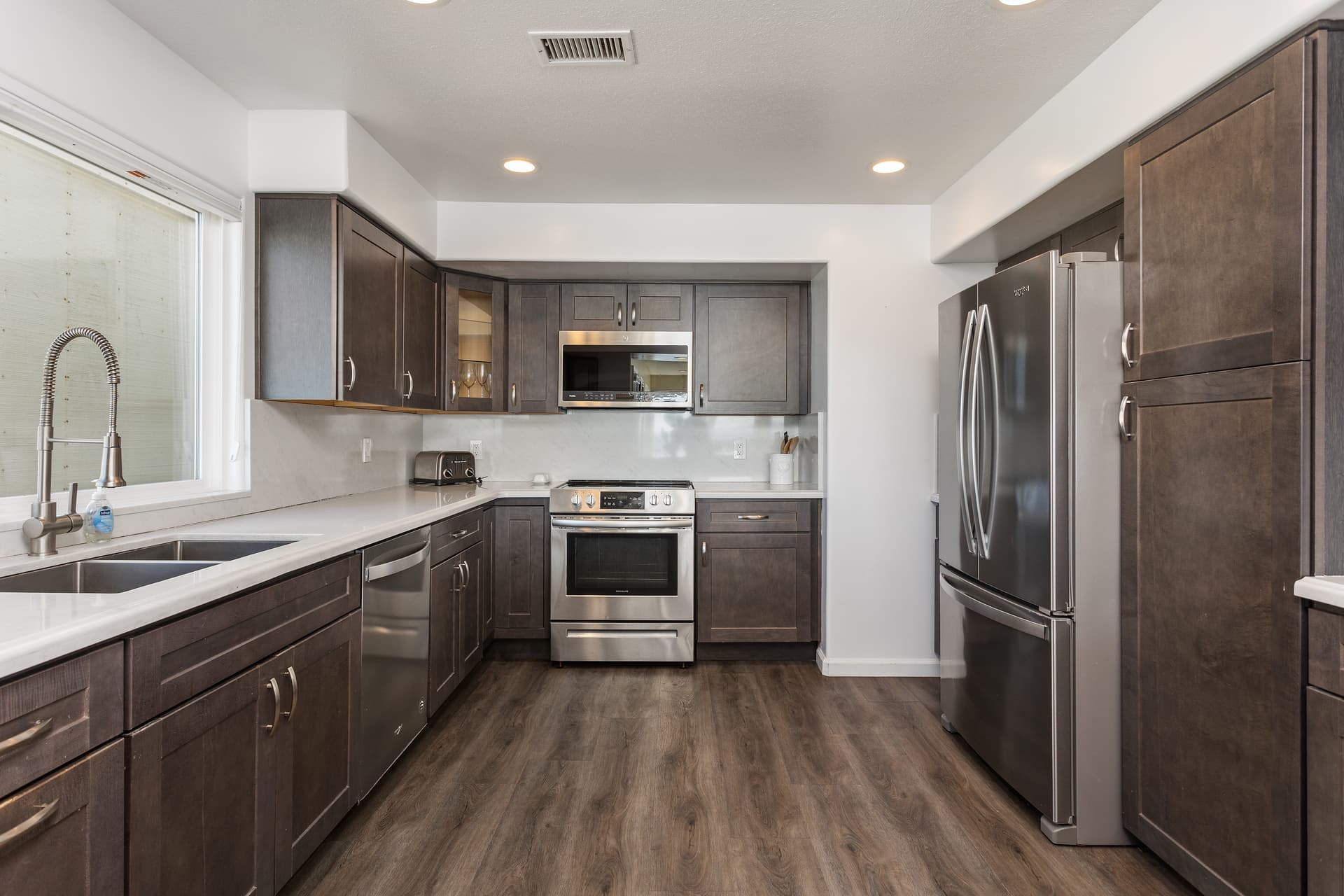 Sea Star Entire Home - Image 5