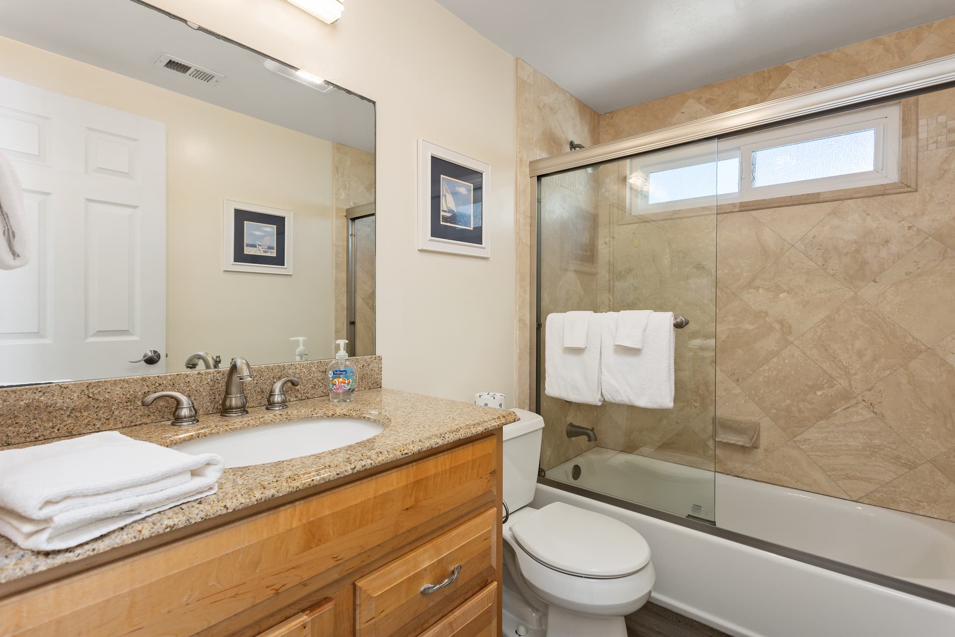 Sea Star Entire Home - Image 53