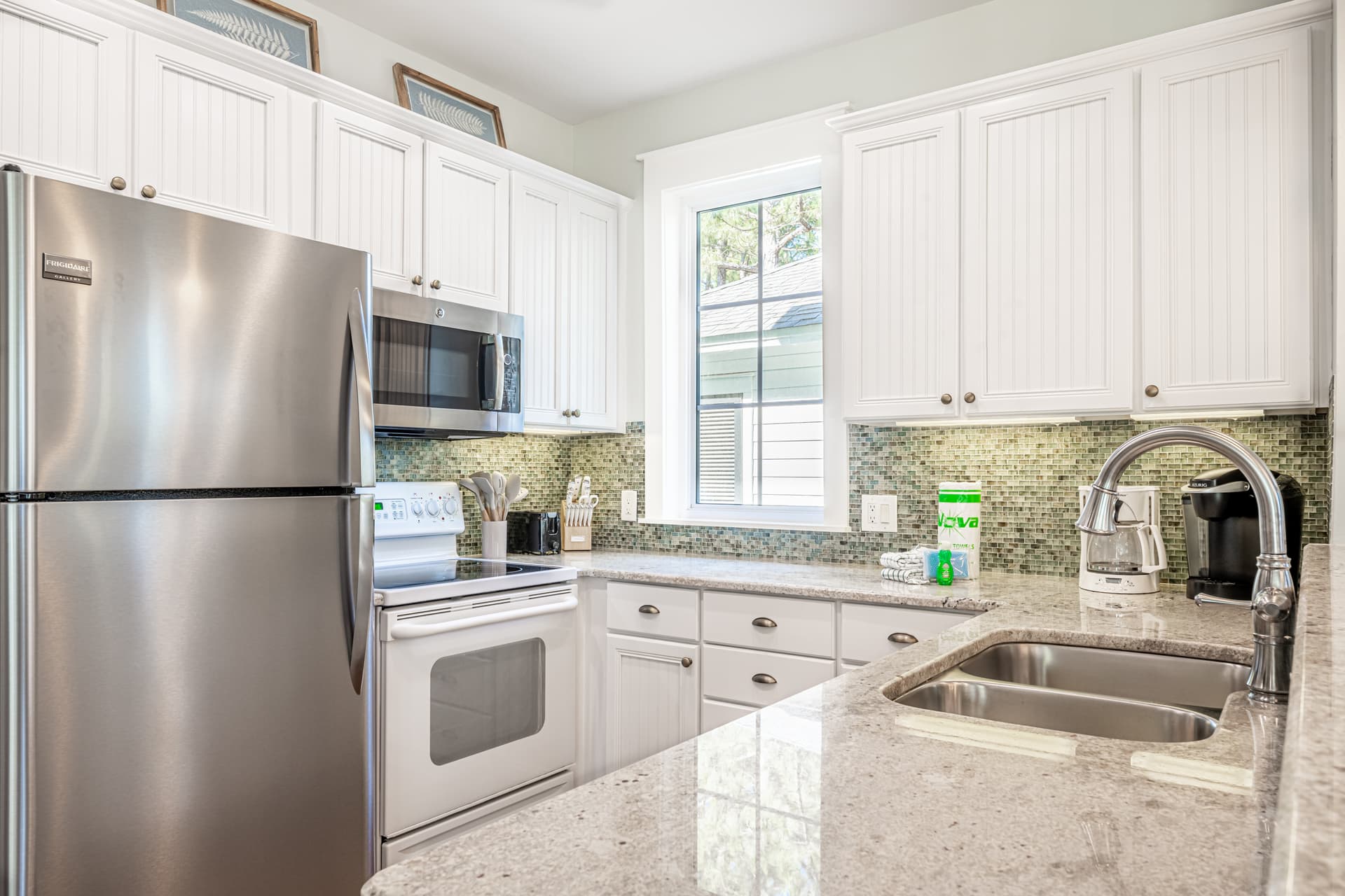 Laurel Grove Home - Image 2