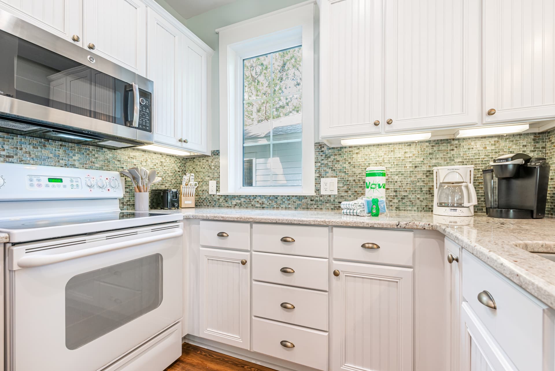 Laurel Grove Home - Image 9