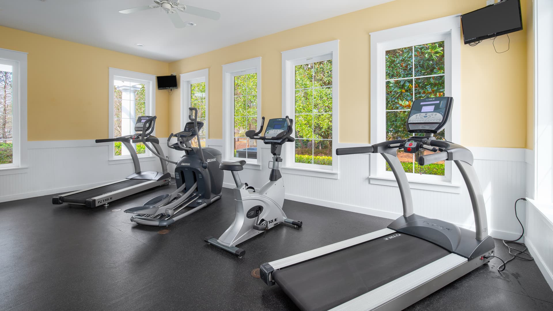 Laurel Grove Home - Image 49