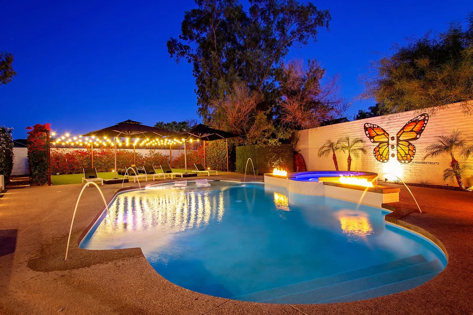 Camelback Manor - Image 8