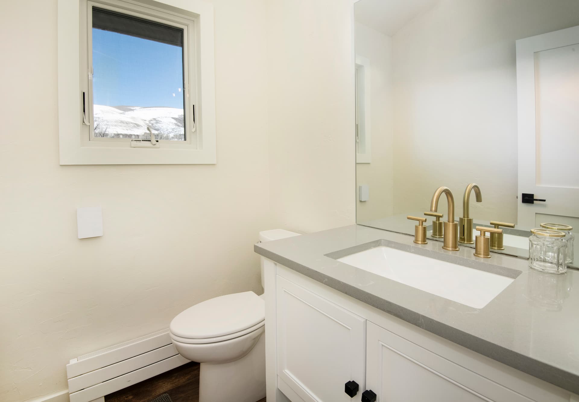 Deer Boulevard House - Image 17