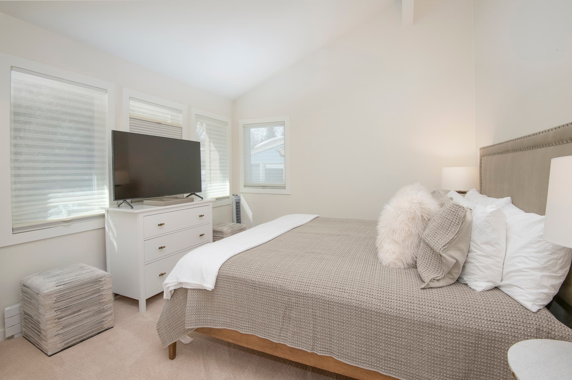 Deer Boulevard House - Image 20