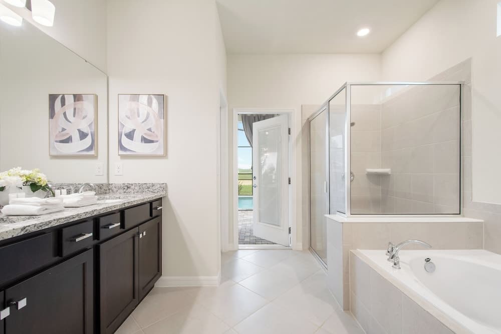 Windsor Cay #15993 - Image 38