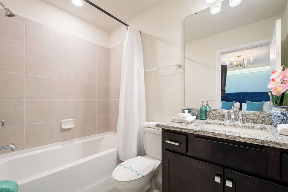 Windsor Cay #15993 - Image 62