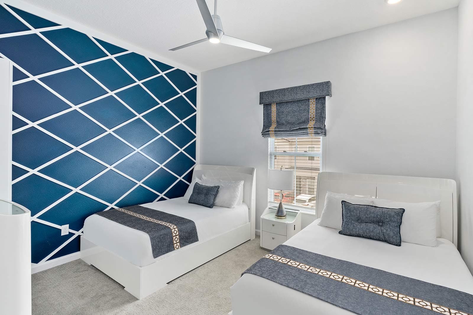 Magical Express - Image 31