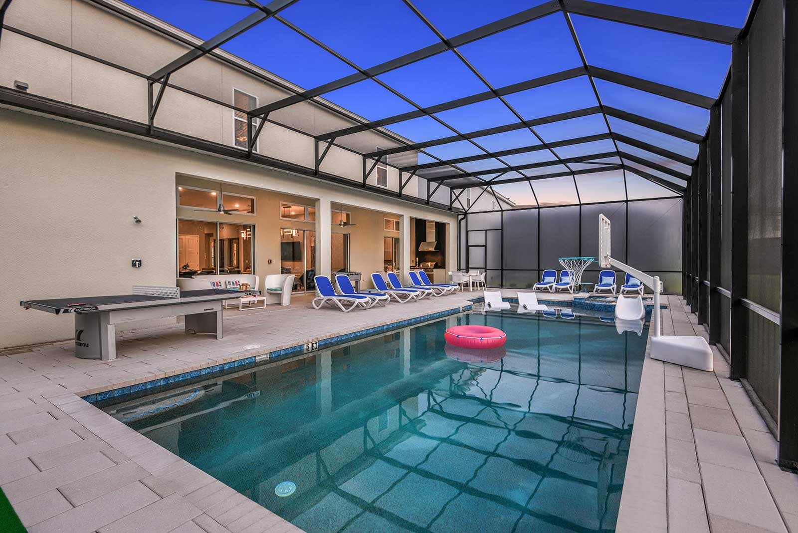 Player's Paradise - Image 38