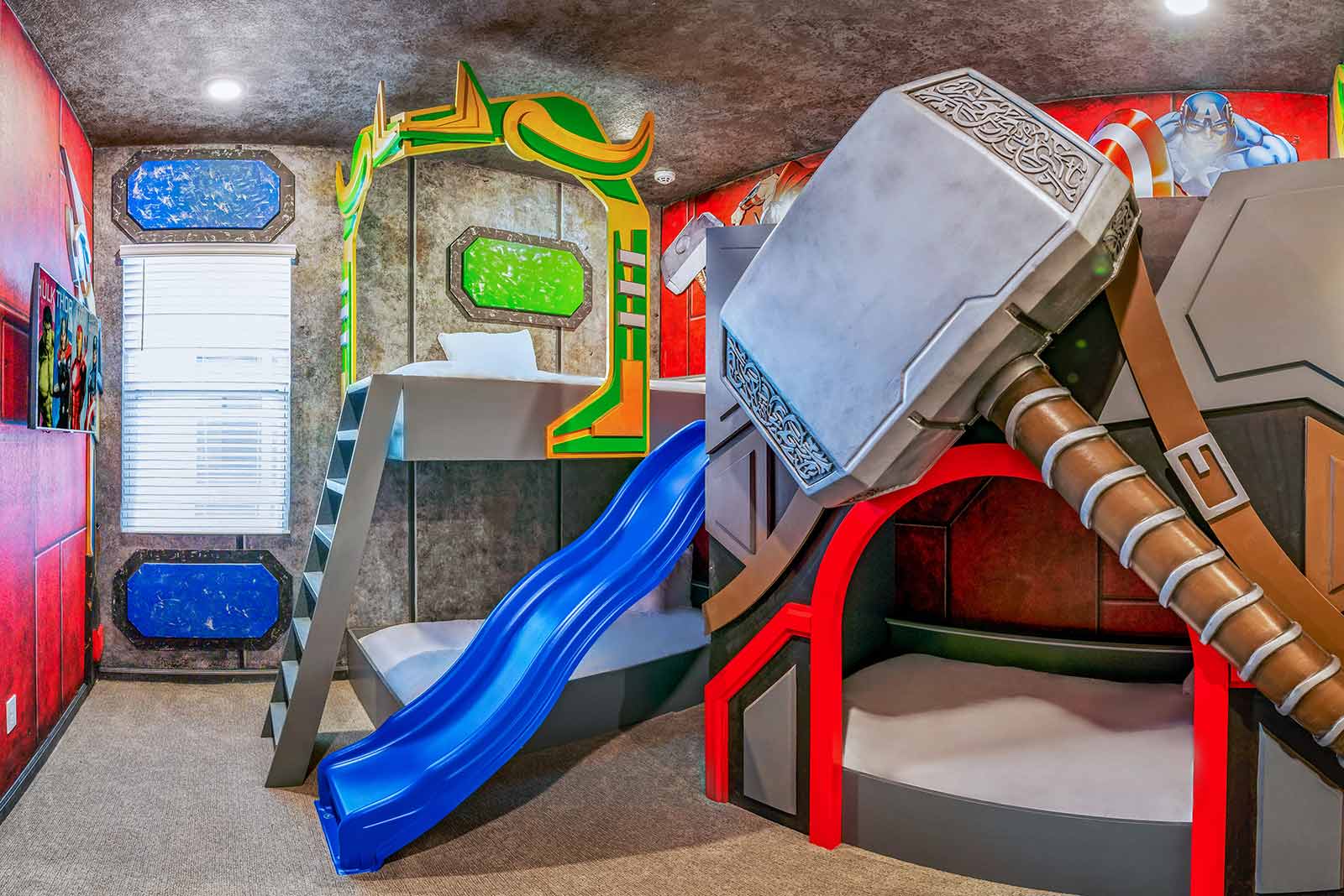 Luxury League - Image 2