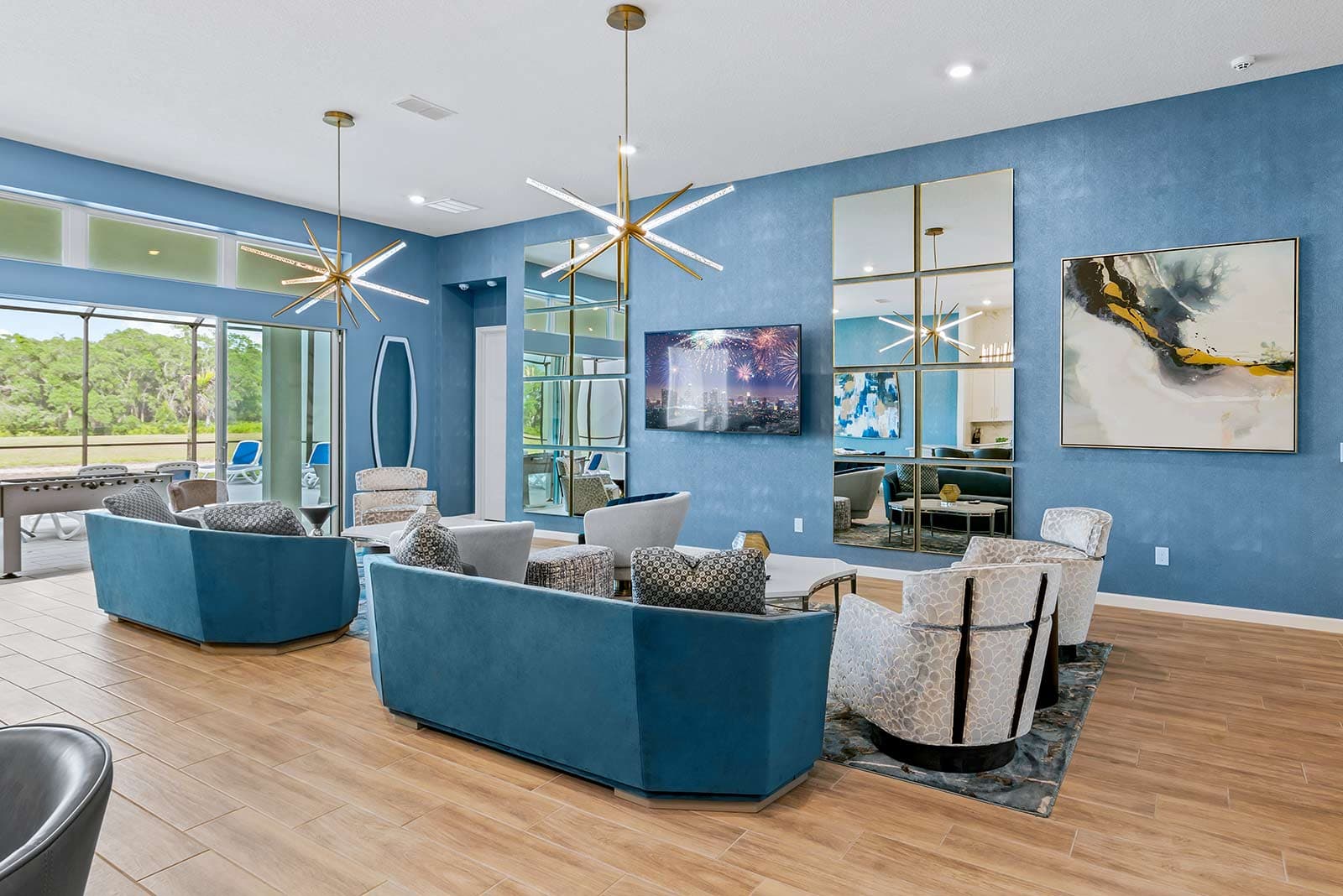 Luxury League - Image 8