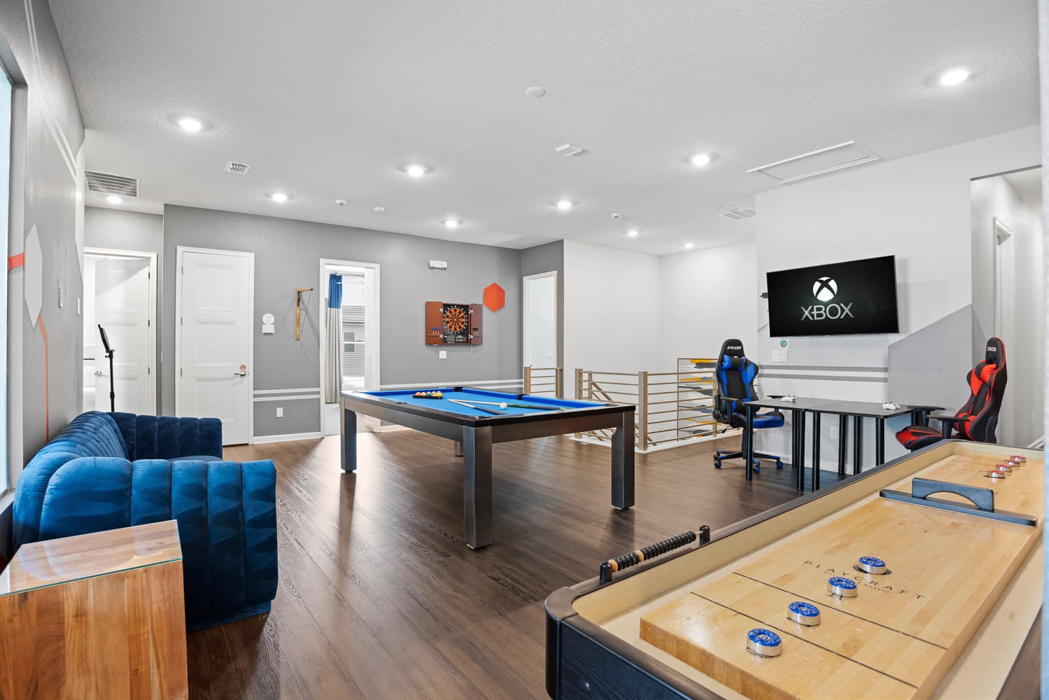 Luxury League - Image 23