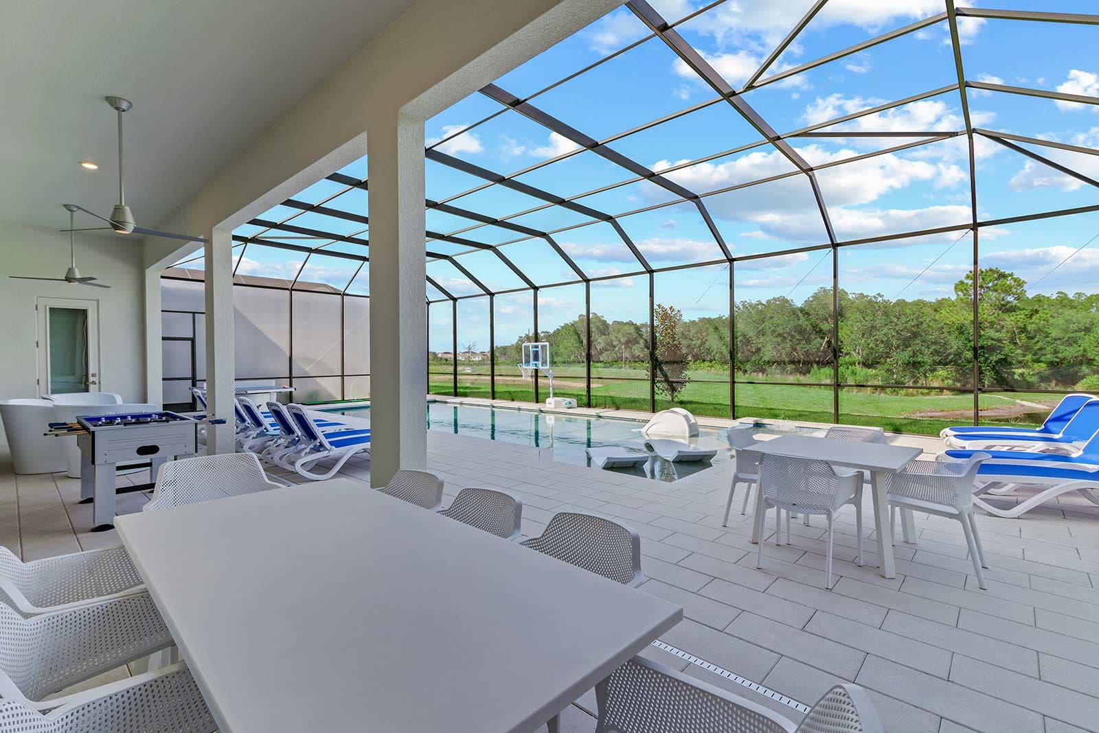 Bounce House - Image 7