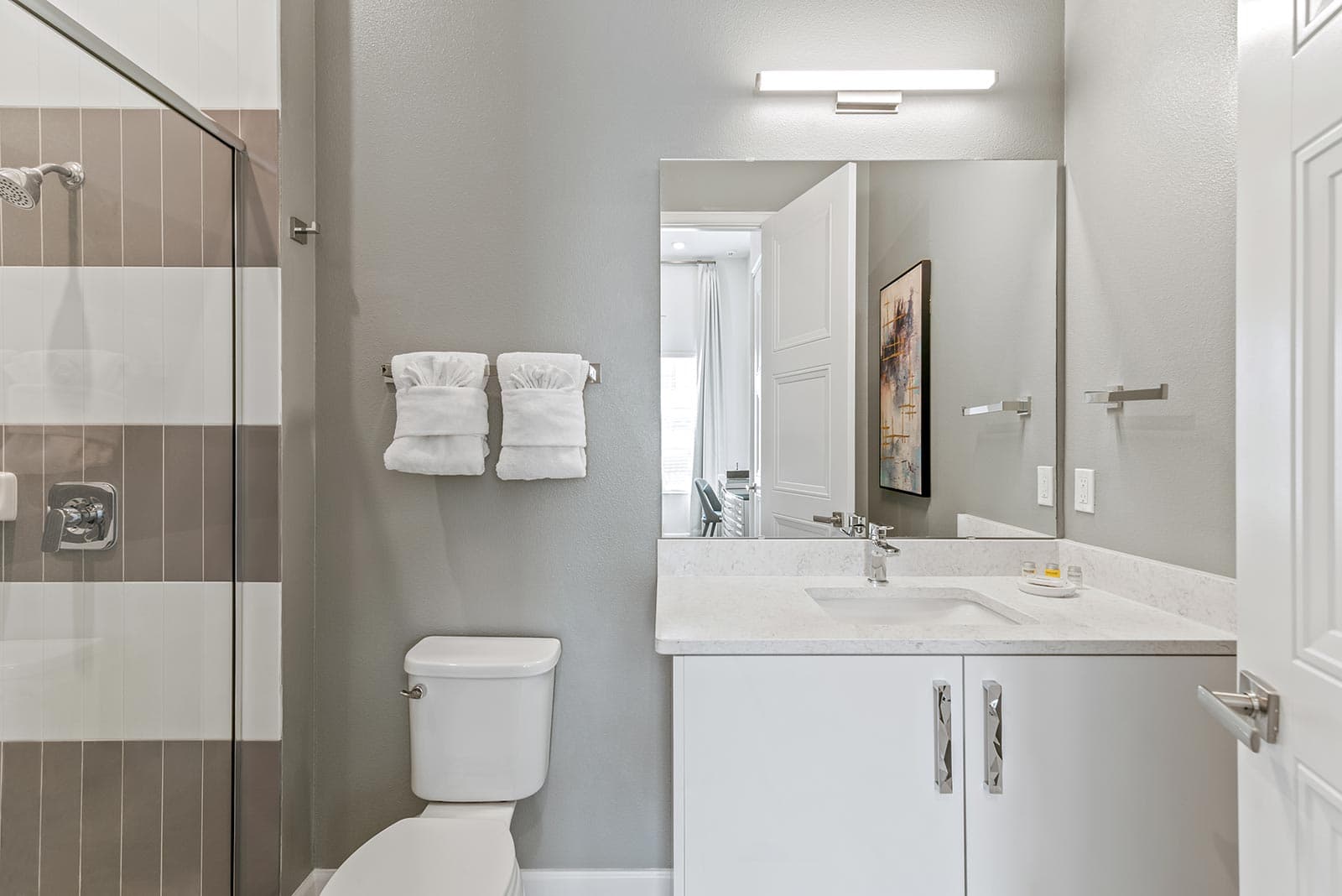 Bounce House - Image 20