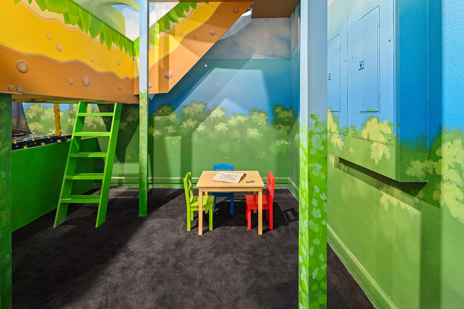 Superhero Estate - Image 12