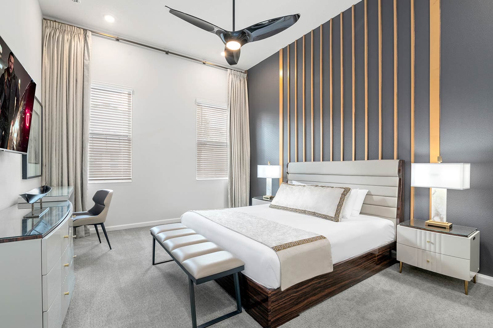 Royal Resort - Image 14