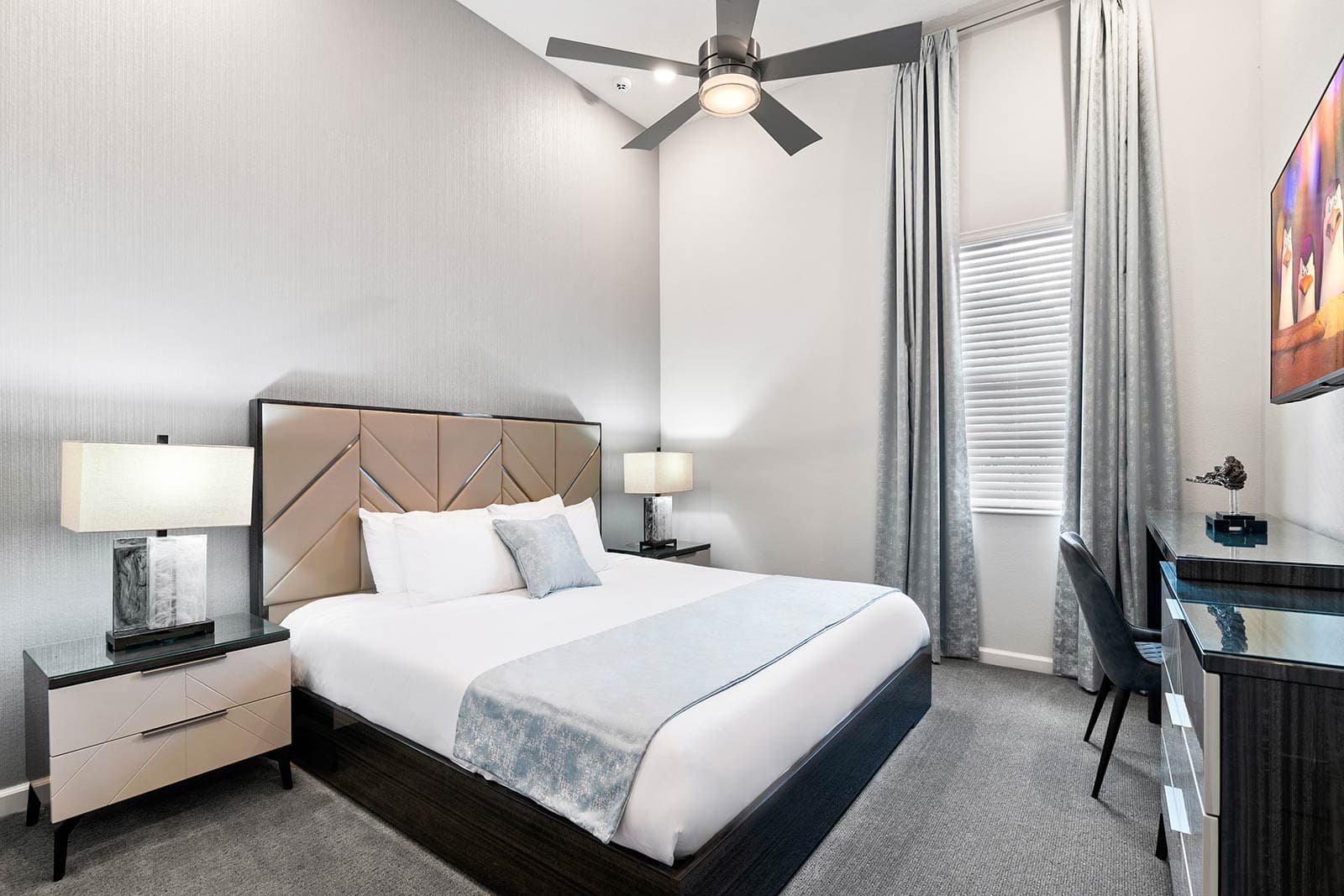 Royal Resort - Image 18