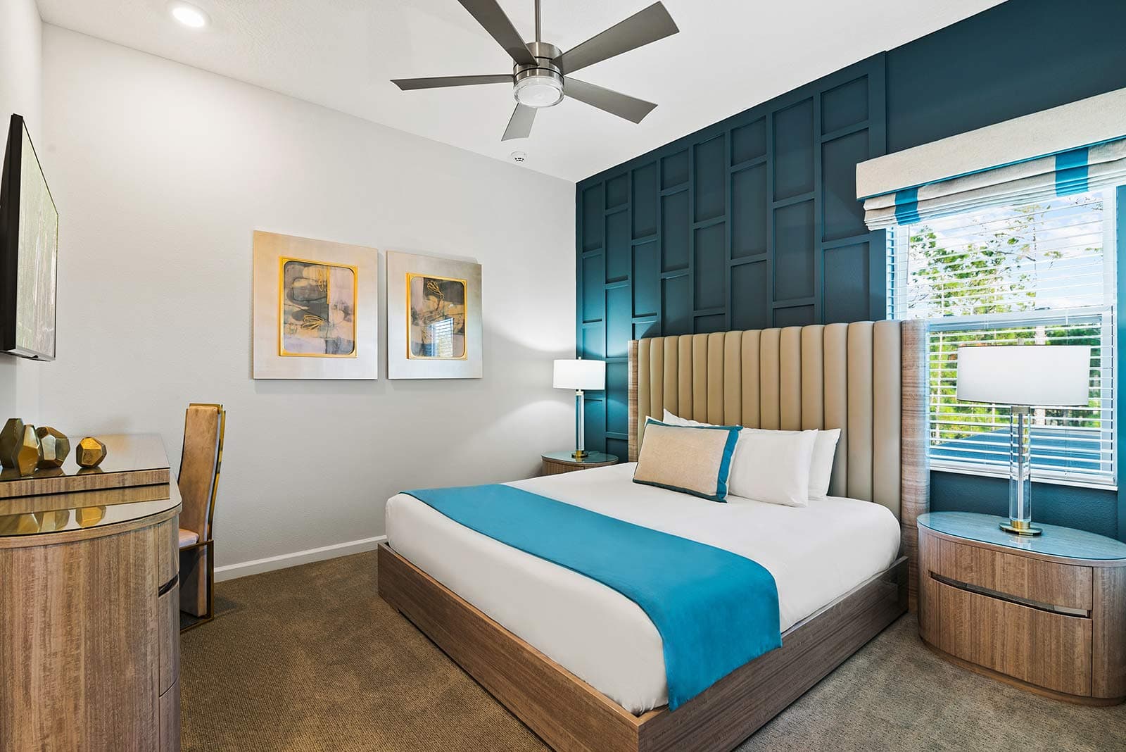 Royal Resort - Image 30