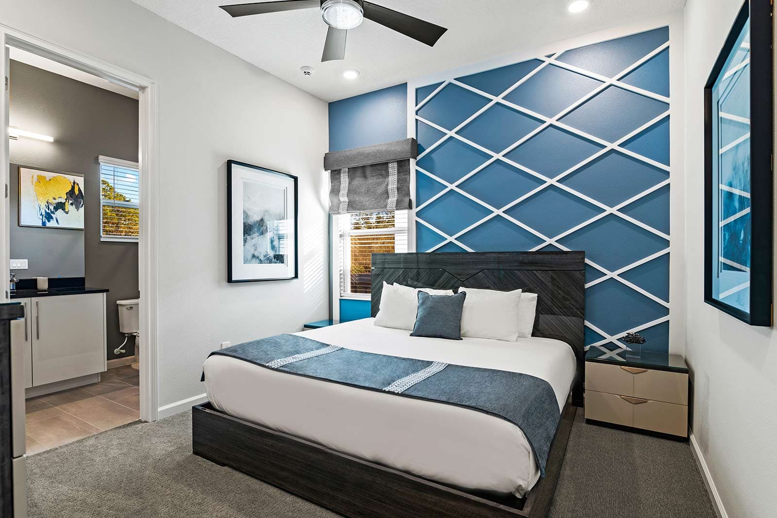 Royal Resort - Image 33