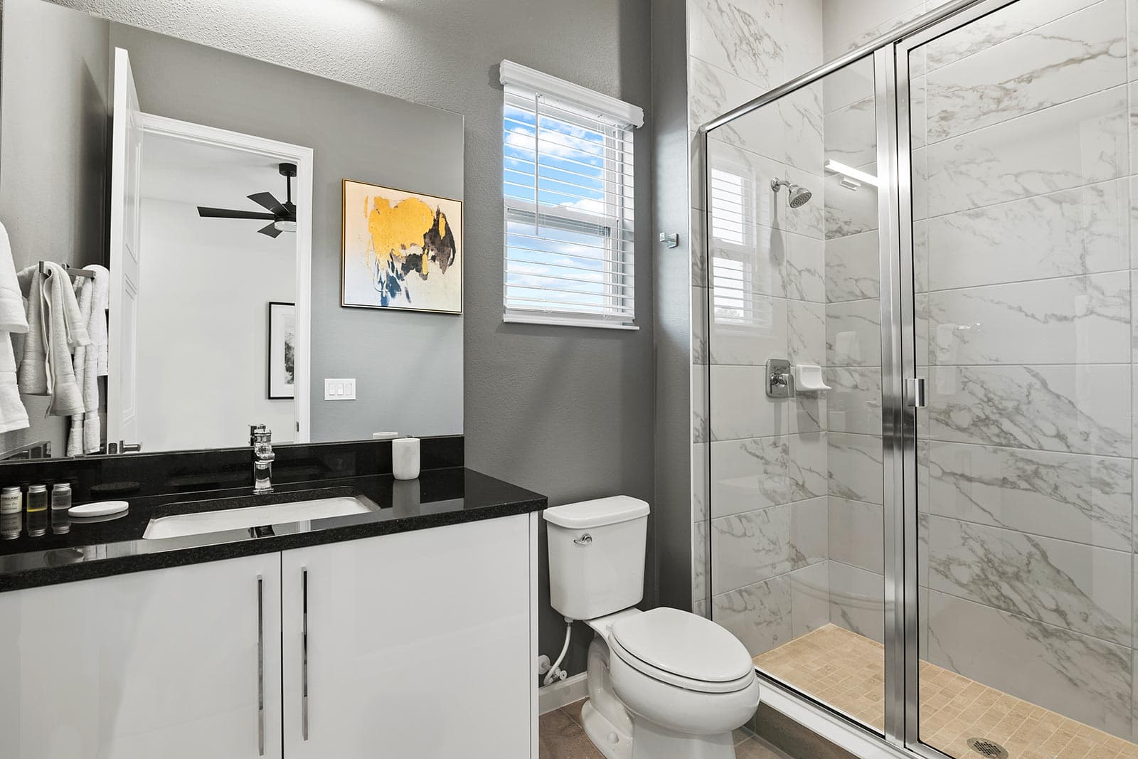 Royal Resort - Image 34