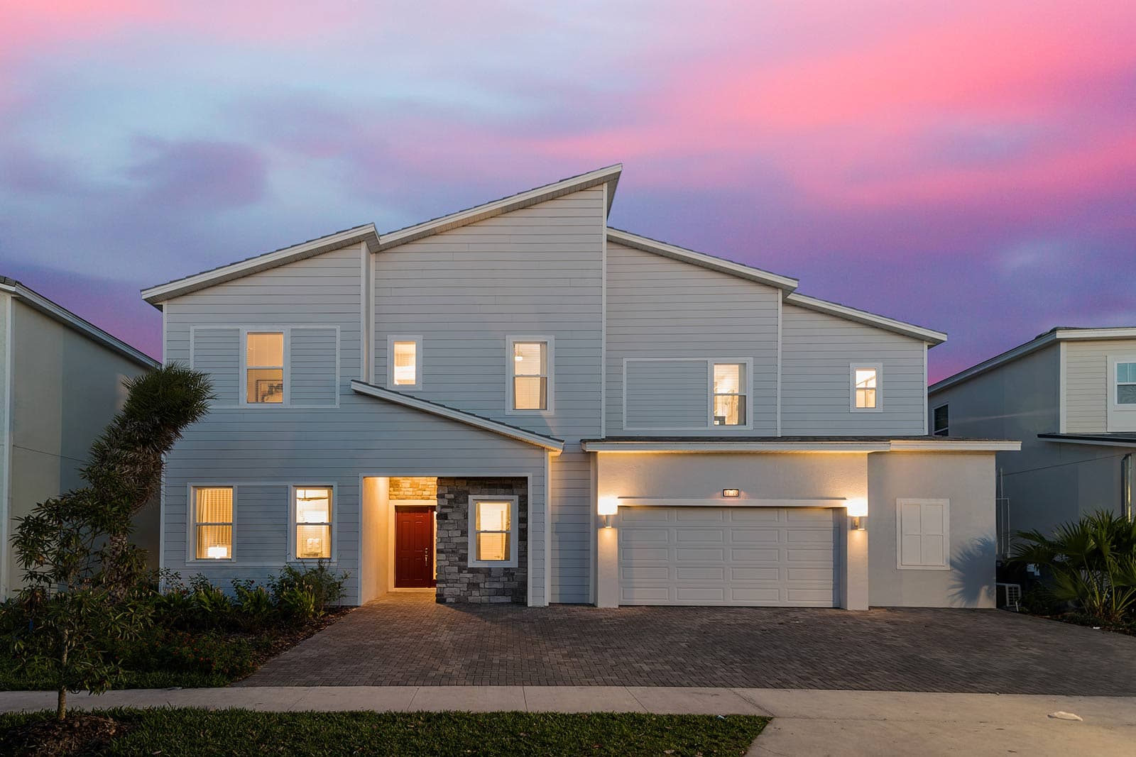 Royal Resort - Image 35