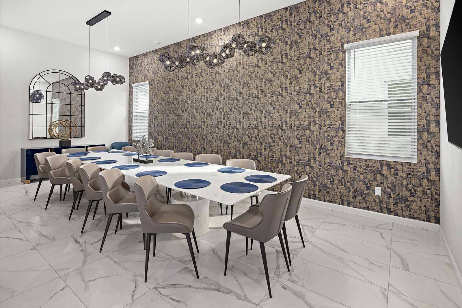 Ski Chalet - Image 10