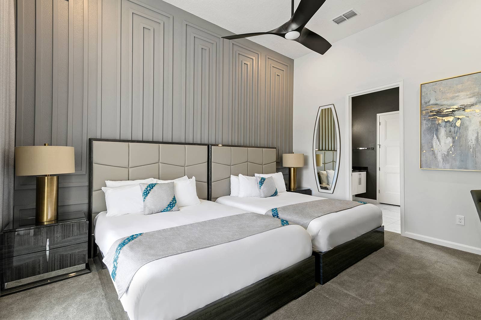 Ski Chalet - Image 20