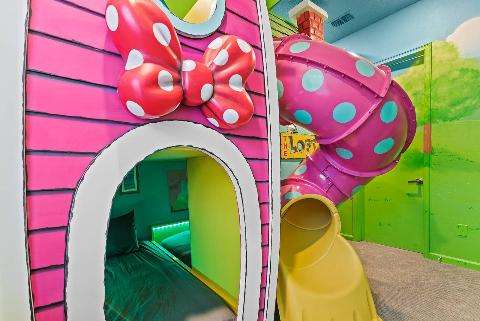 Ski Chalet - Image 26