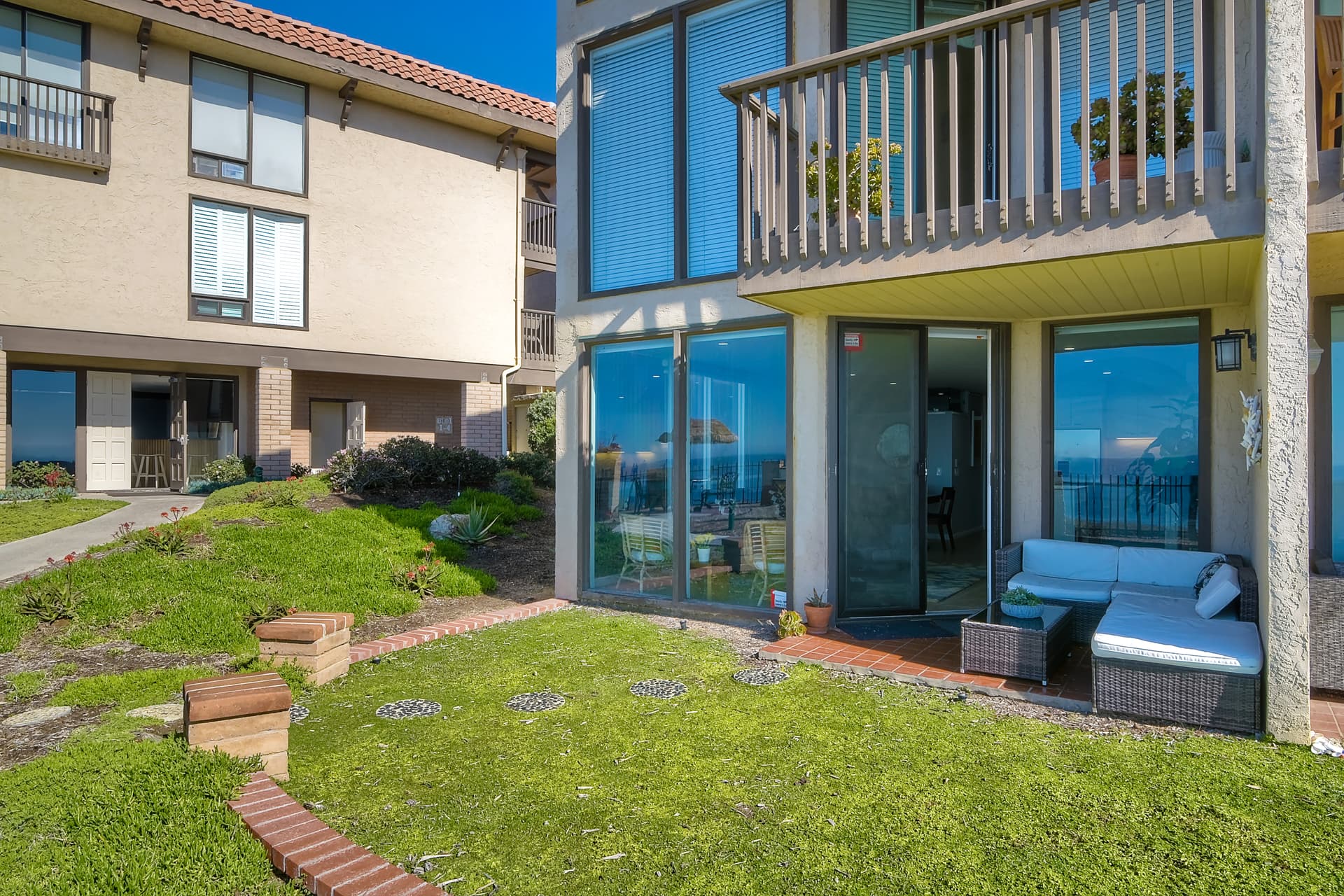 Del Mar Shores - Image 14