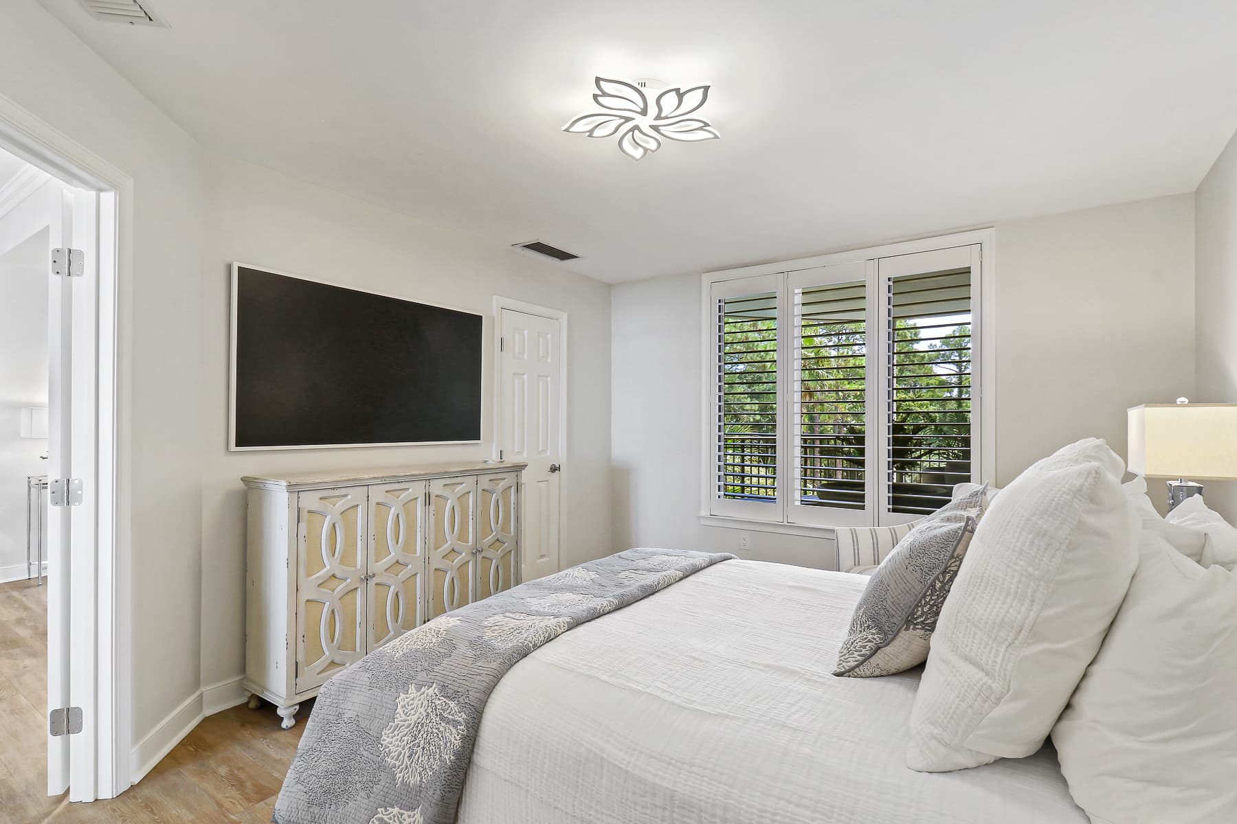 South Beach Club Villas #1922 - Image 18