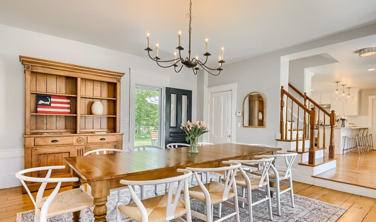 Captain Doane House - Image 44