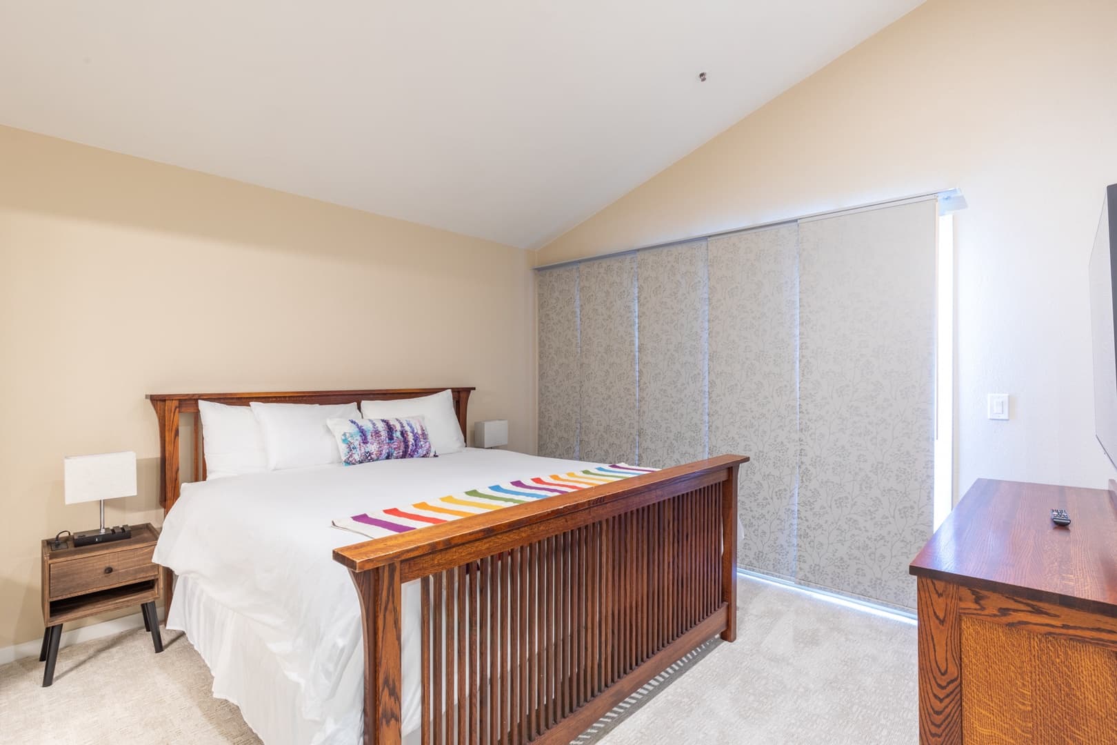 Wine Country Retreat - Image 13