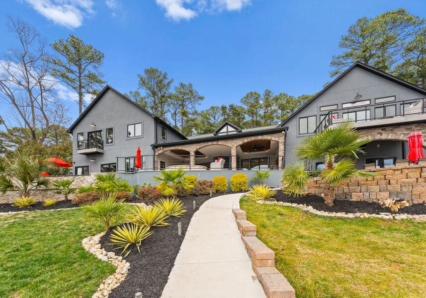 Lucent Sunset Retreat - Image 77