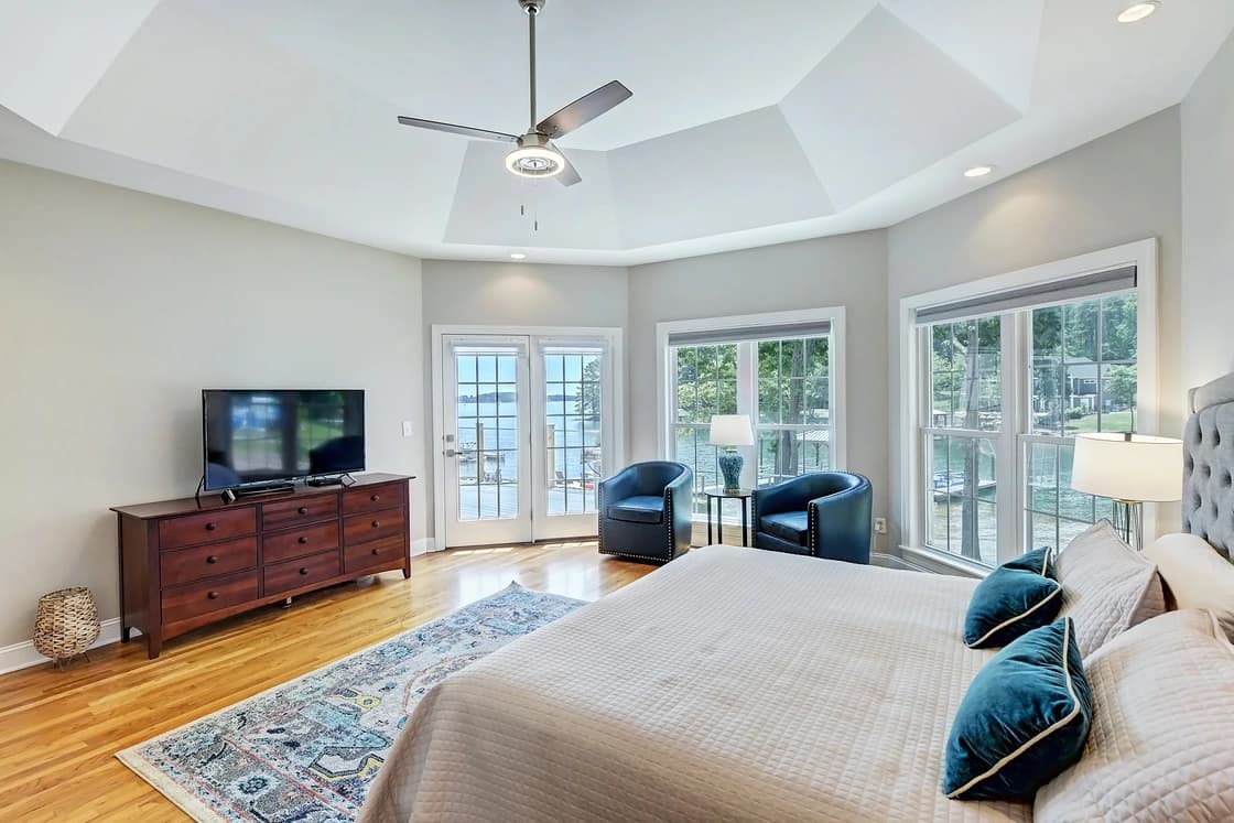 Bright Water Cove - Image 18