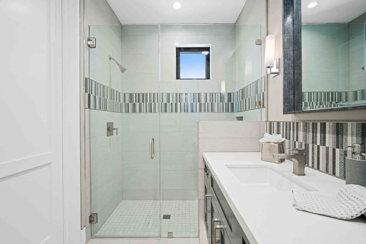 Palm Desert Estate - Image 19