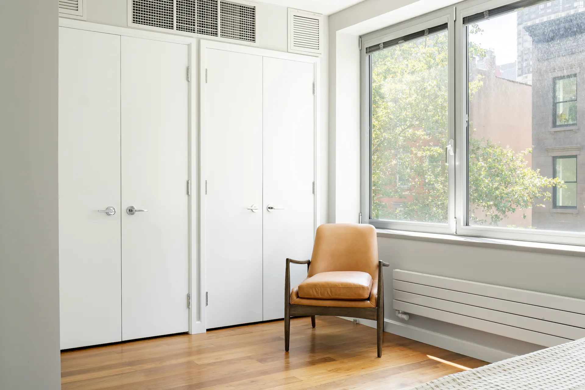 Gotham House II - Image 19