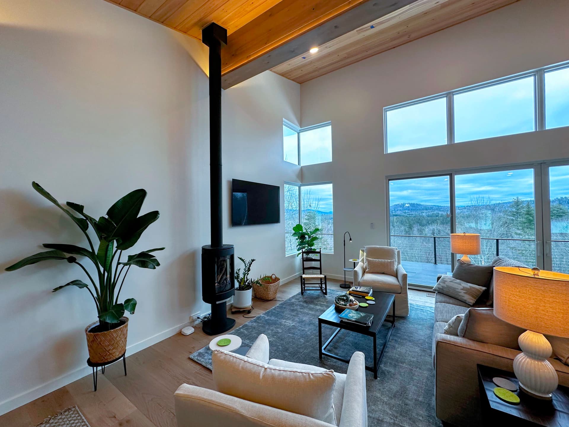 Maple Lodge - Image 4