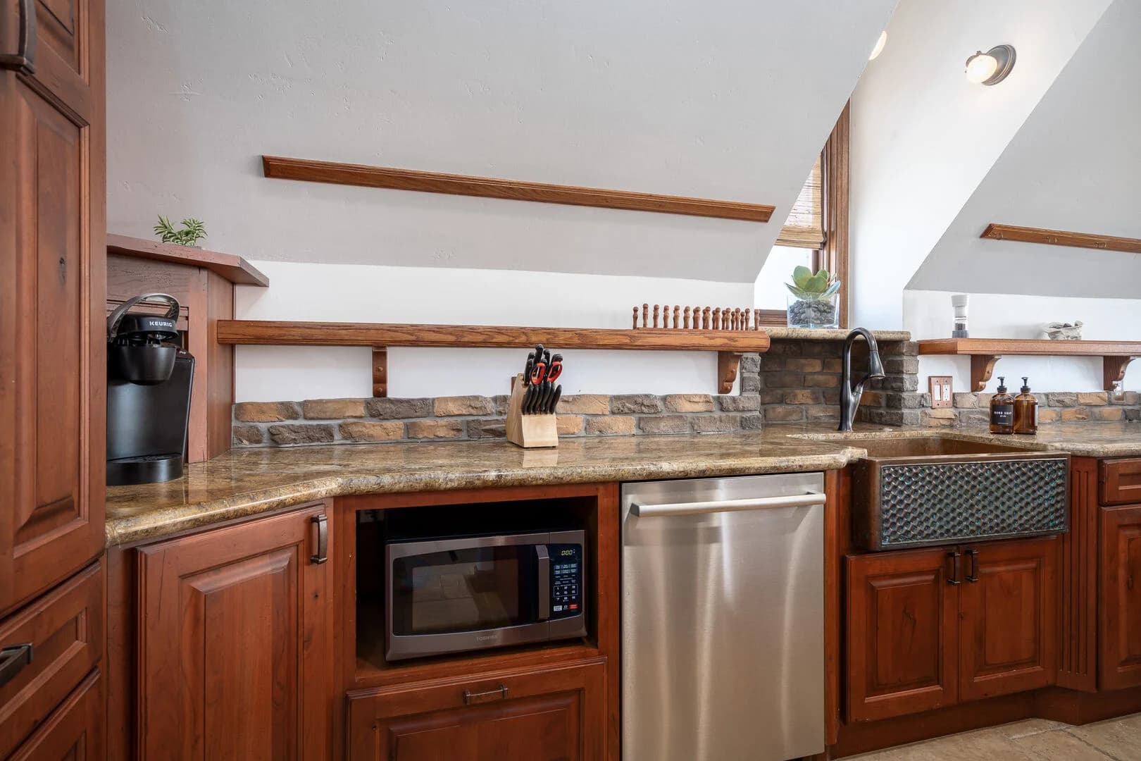 Seaside Serenity Haven - Image 13