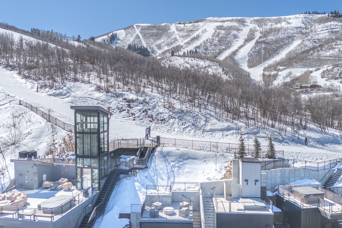 Japandi Slopeside Retreat - Image 78