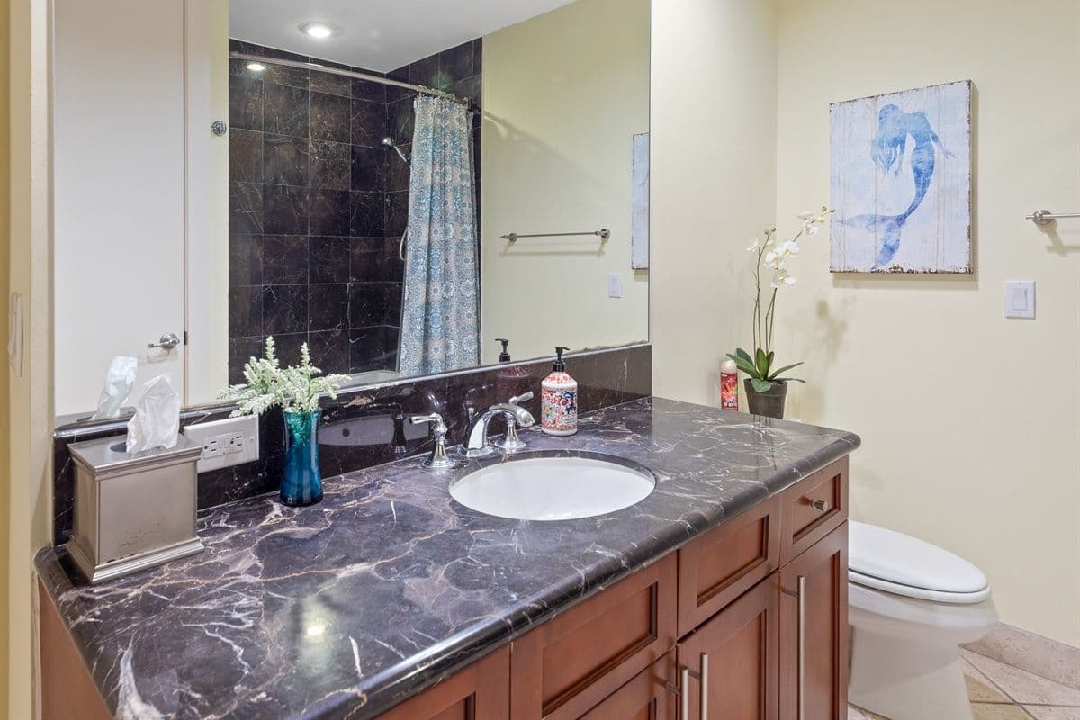 Sapphire Residence - Image 23